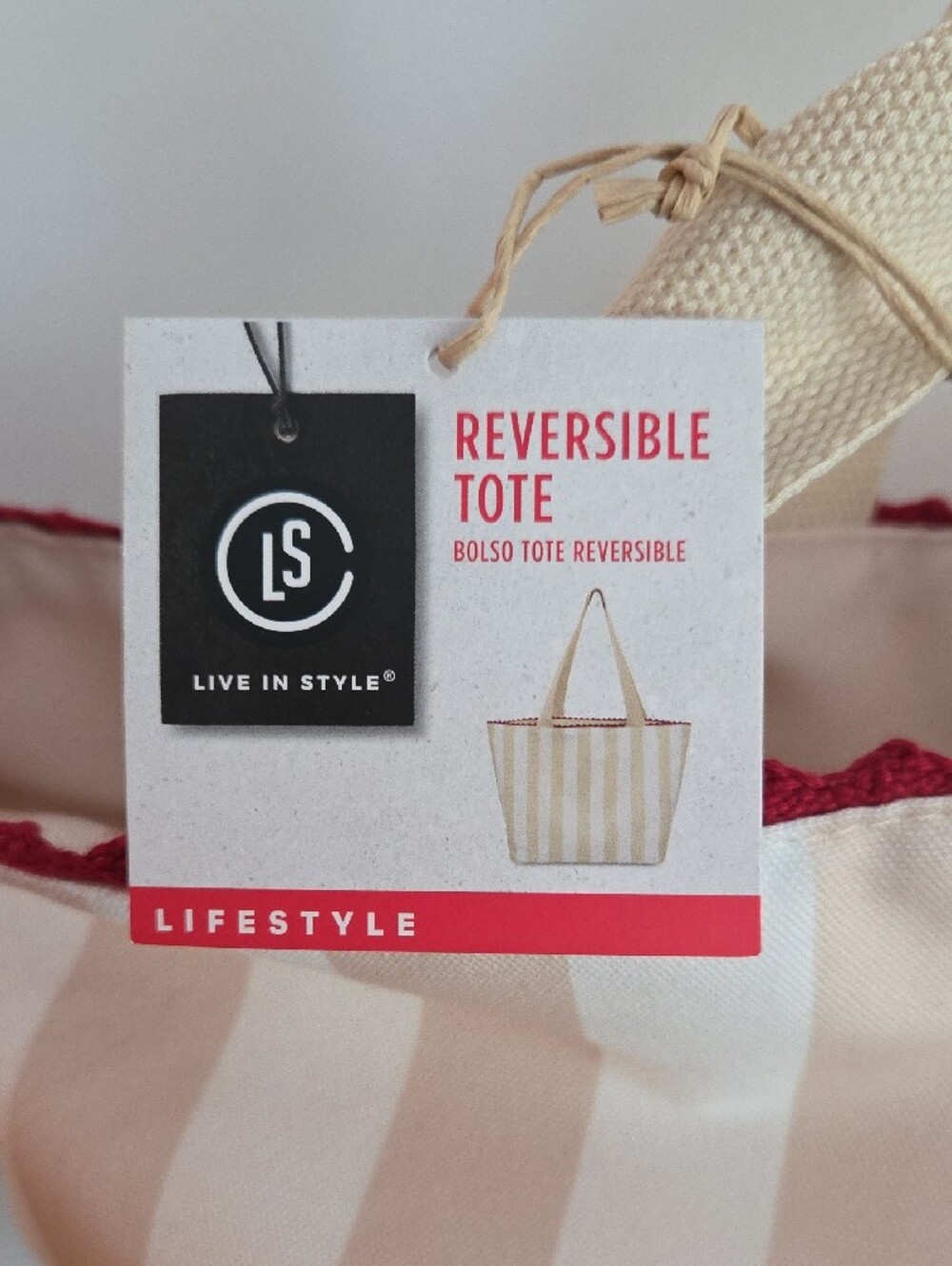 ❣️5/$25❣️Reversible Striped Cream & White Tote Bag with Red Trim. 🆕 - Picture 2 of 5